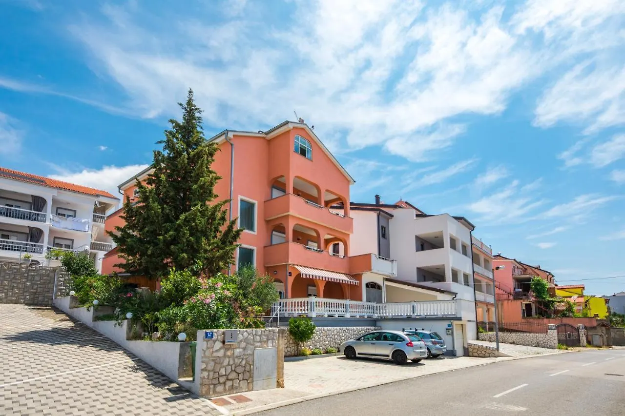 Apartments Mikanovic Crikvenica