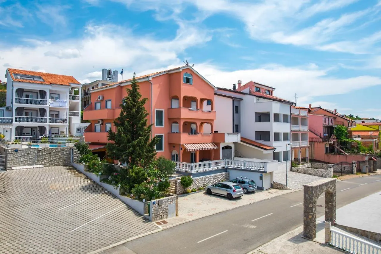 Apartments Mikanovic Crikvenica